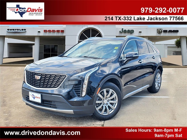 2023 Cadillac XT4 Premium Luxury