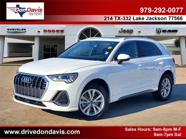 2024 Audi Q3 Premium