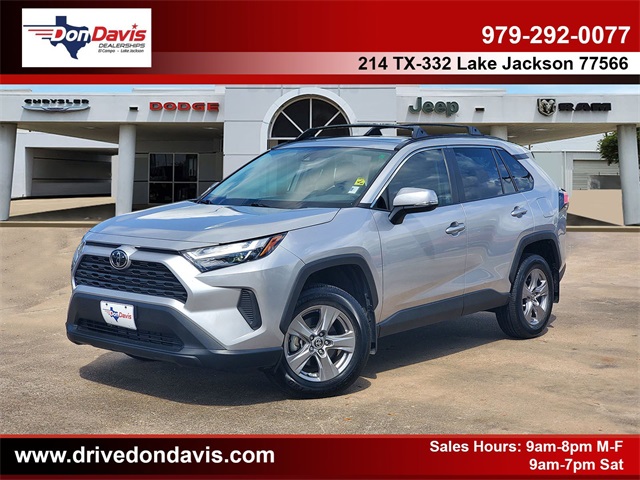 2024 Toyota RAV4 XLE